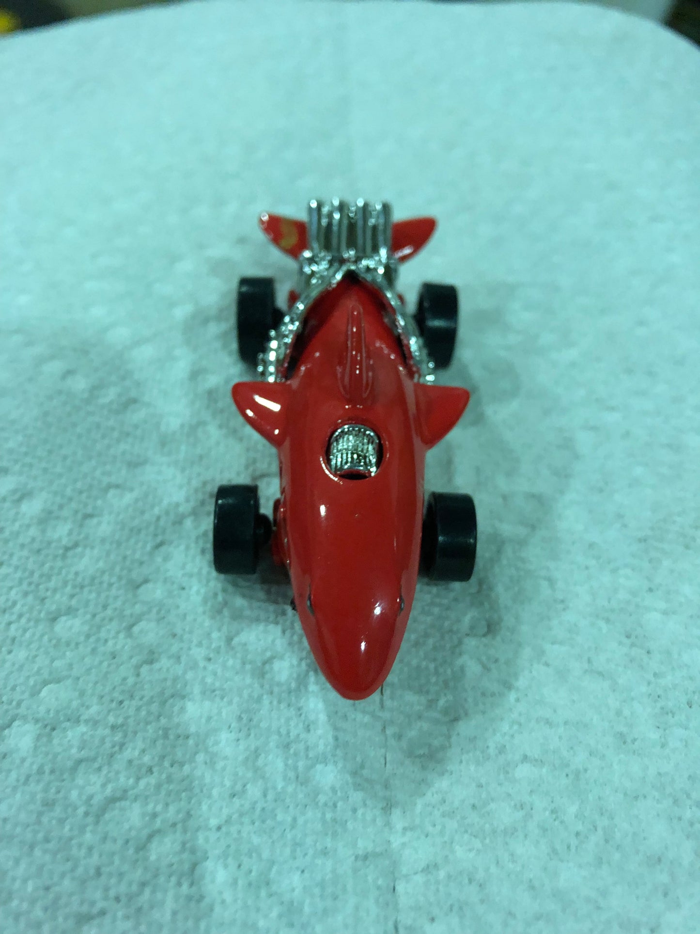 Hot Wheels Red Sharkruiser