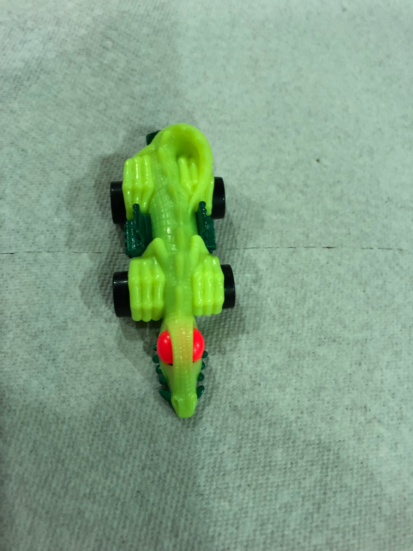 Hot Wheels Car Dragon Wagon 478